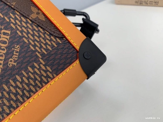 WIS VUITTON SOFT TRUNK LOUIS 0710